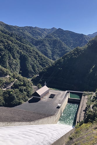 徳山ダムのイメージ